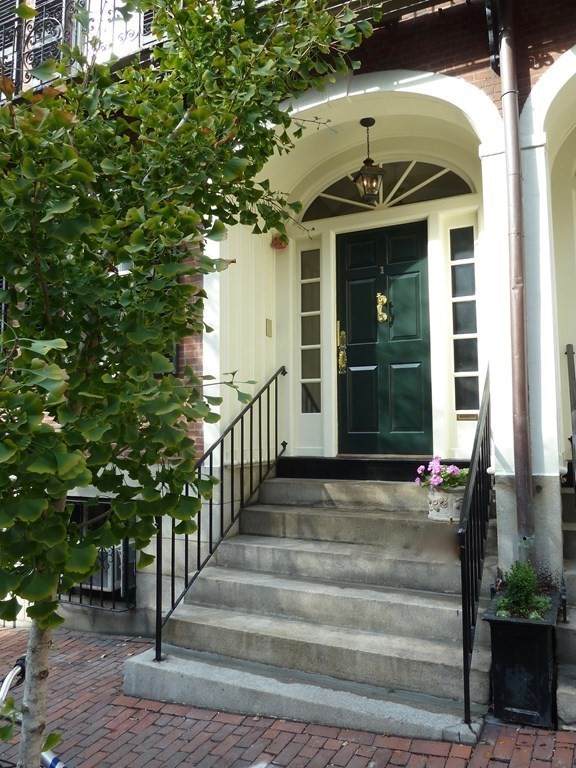 1 Chestnut St - Photo 1