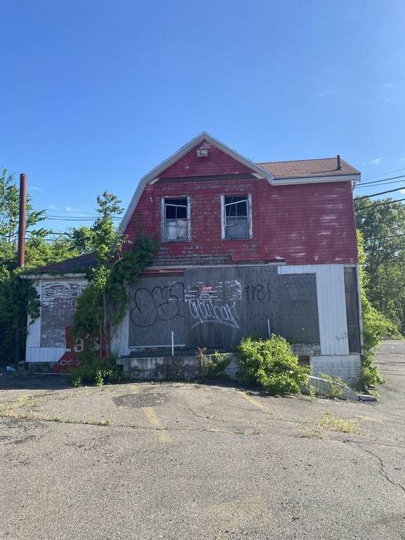 1181 Broadway - Photo 1