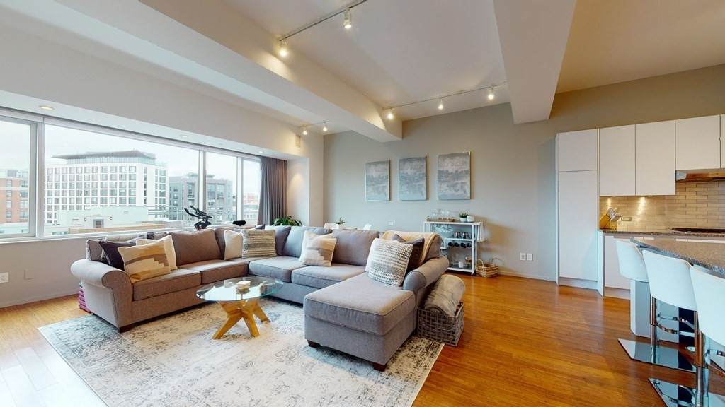 141 Dorchester Ave - Photo 1
