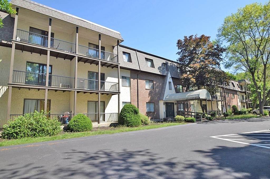 232 Canton St - Photo 1