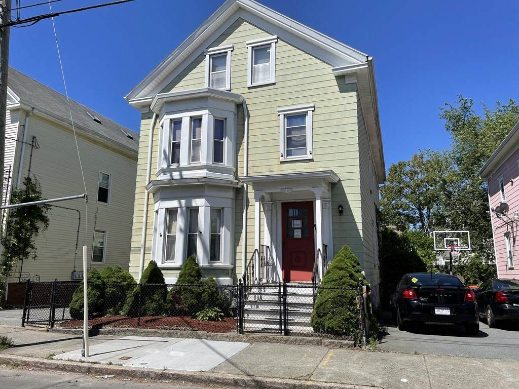 323 Purchase St - Photo 1