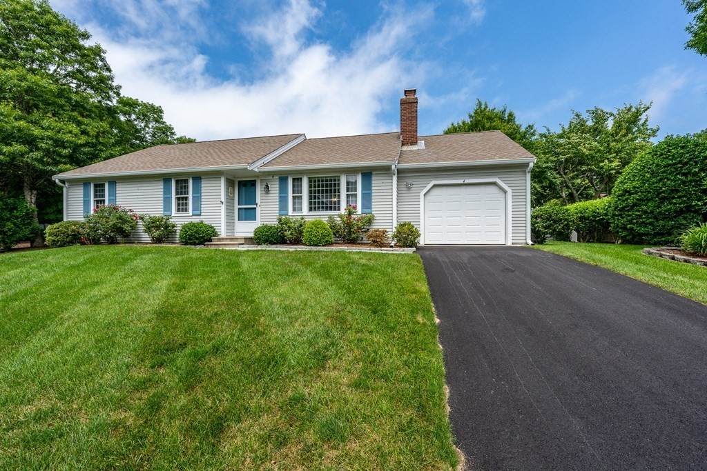 4 Washburn Pl - Photo 1