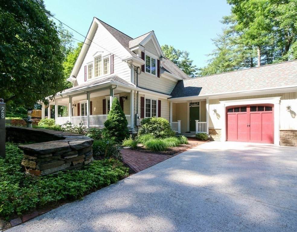 28 Leno Rd - Photo 1