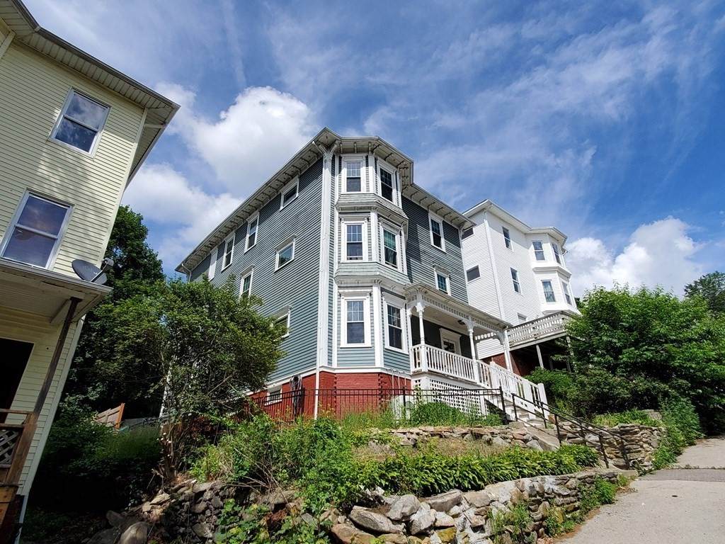 67 Catharine St - Photo 1