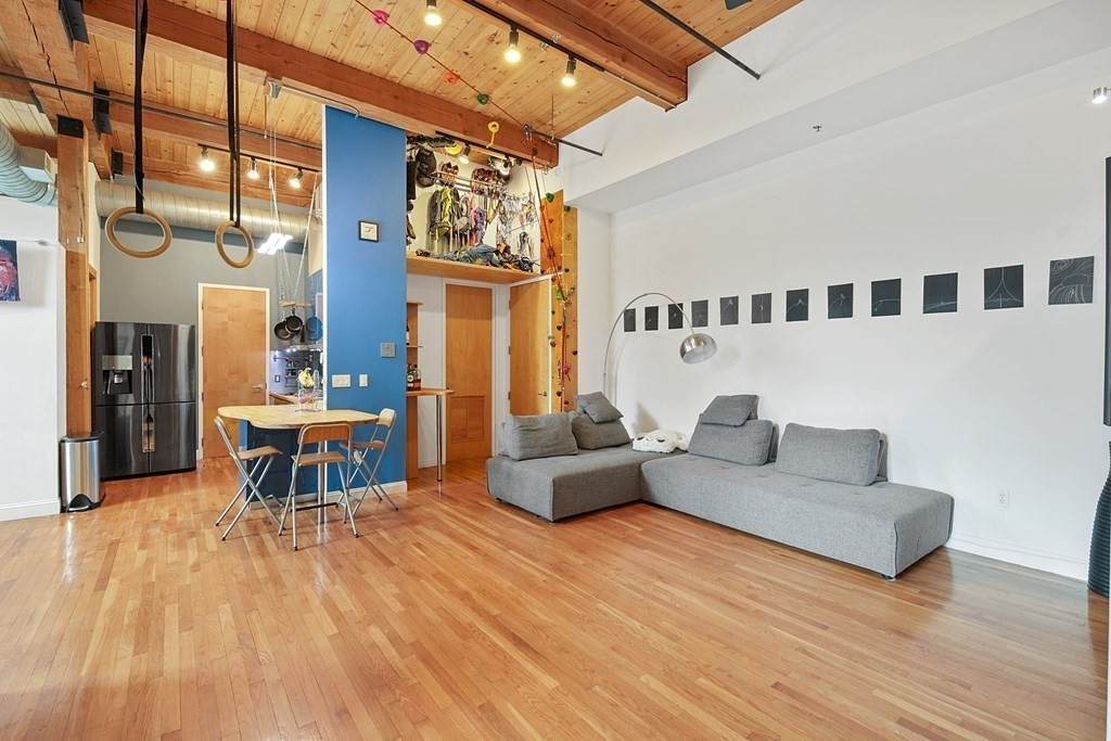 60 Tufts Street - Photo 1