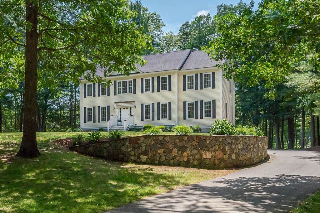 1 Ash Ln - Photo 1