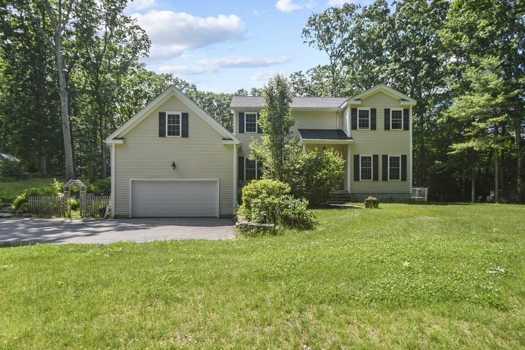 128 Podunk Rd - Photo 1
