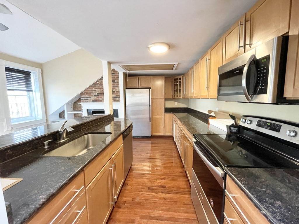 670 Massachussetts - Photo 1