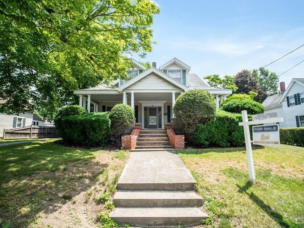 165 Broadway - Photo 1