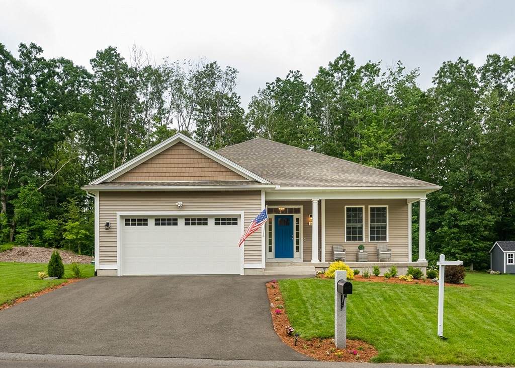 16 Magnolia Ln - Photo 1