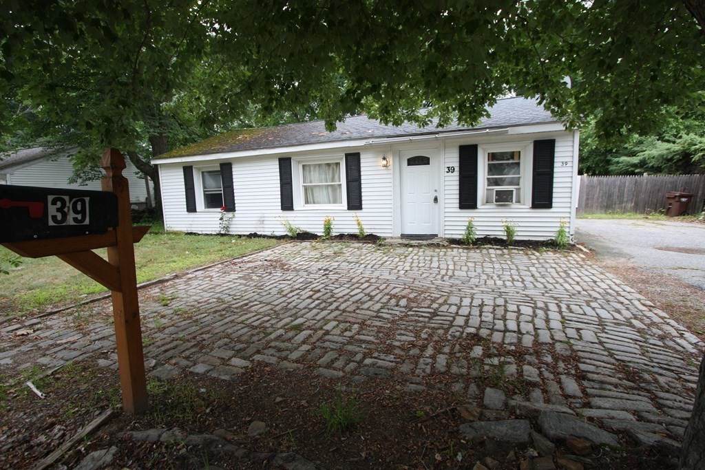 39 Warren Rd - Photo 1