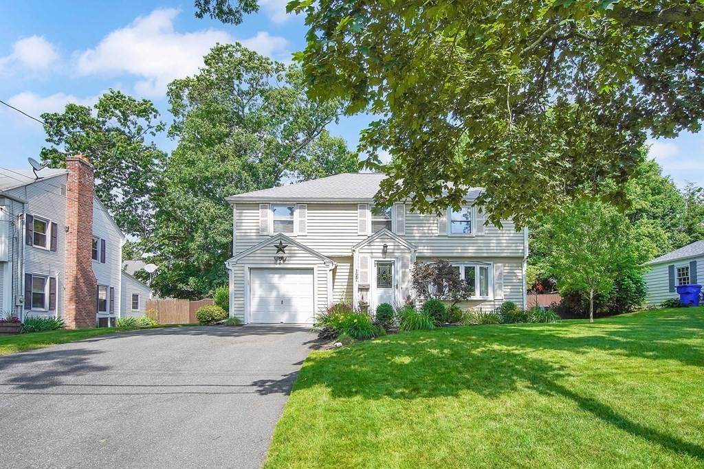 127 Dayton St - Photo 1