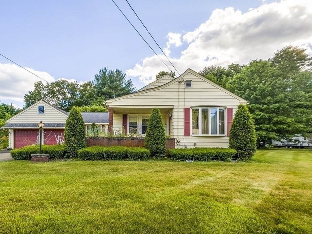 441 Chapin St - Photo 1