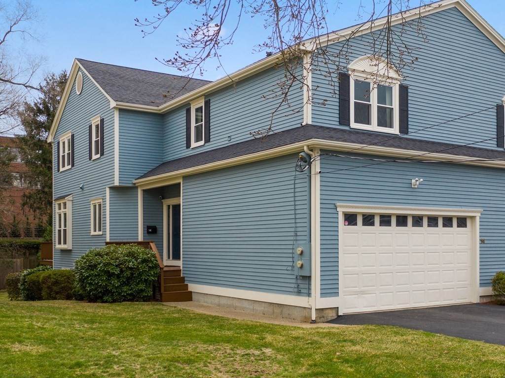 14 Tanglewood Rd - Photo 1