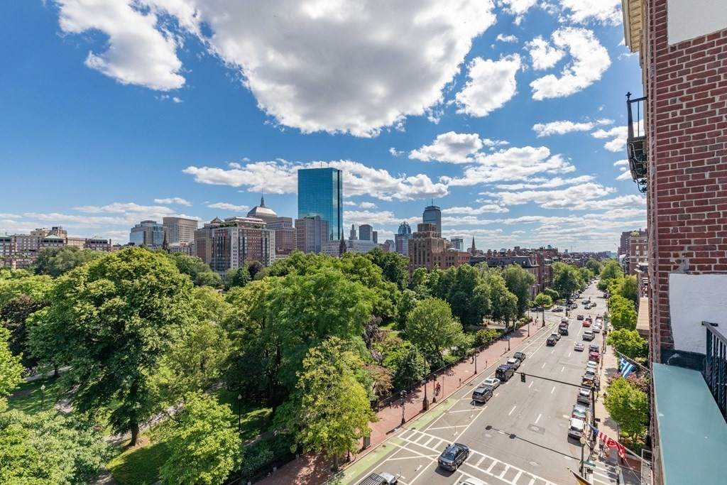 80 Beacon St - Photo 1