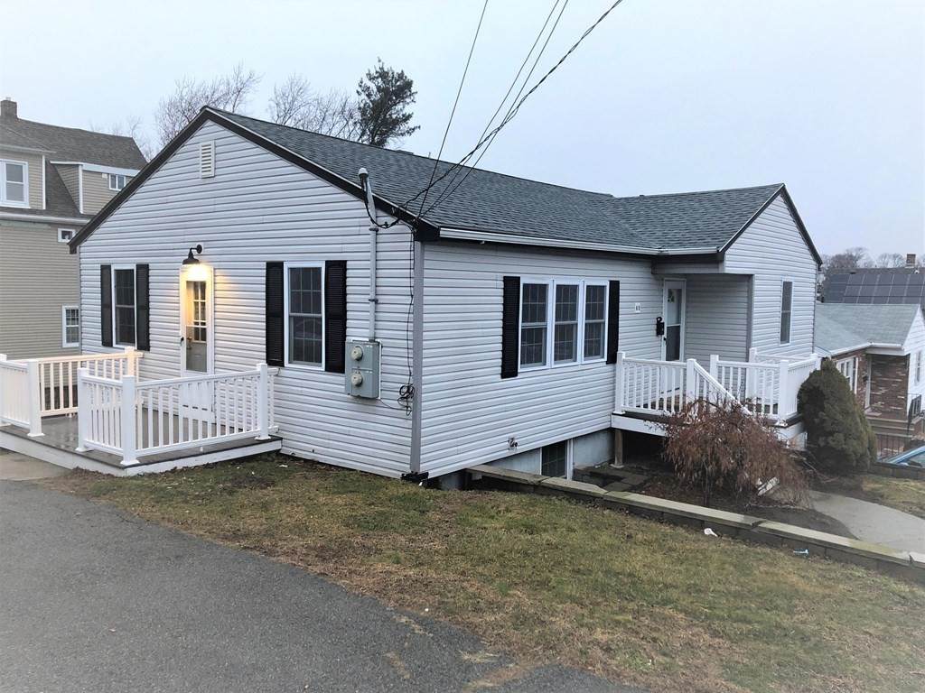 41 S Irving St - Photo 1