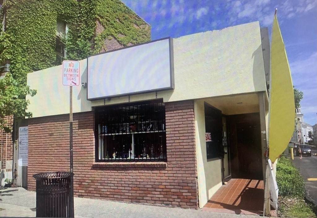 277 Union St - Photo 1