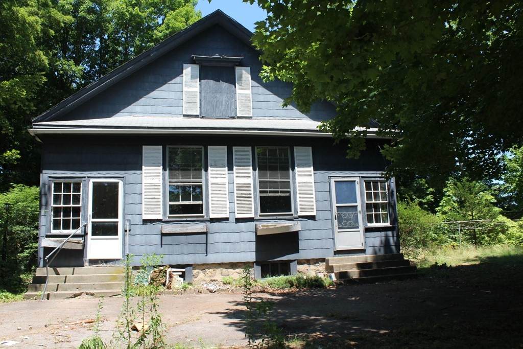 931 W Central St - Photo 1