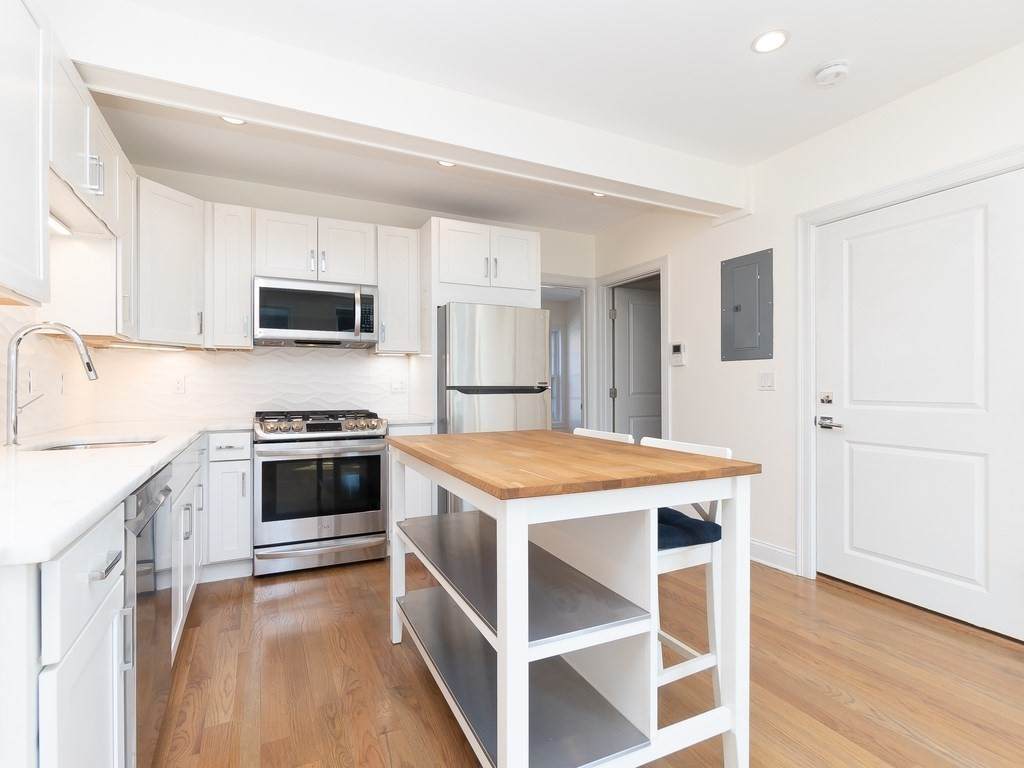 57 Broadway - Photo 1