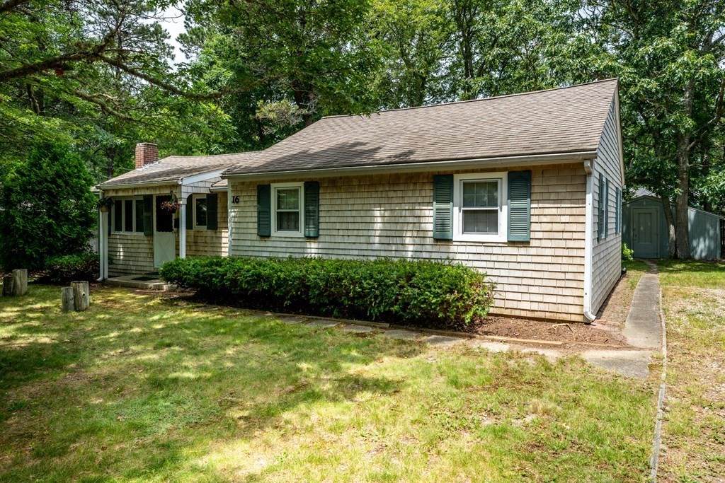 16 Ivy Ln - Photo 1
