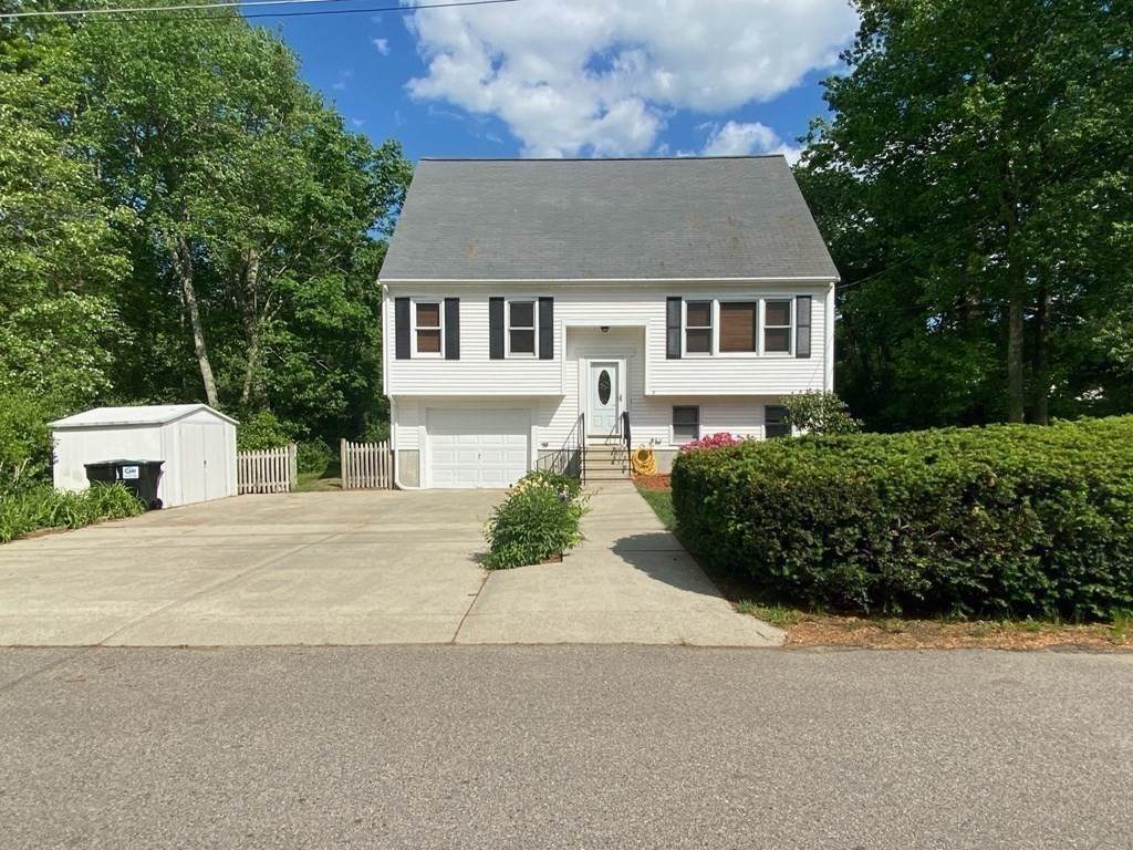 9 Holly Rd - Photo 1