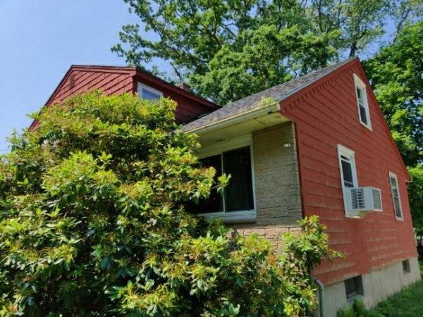 21 Judith Ave - Photo 1