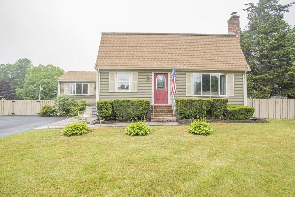 321 Cross St - Photo 1
