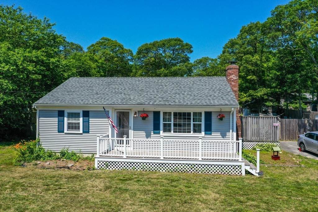 281 Old Strawberry Hill Rd - Photo 1