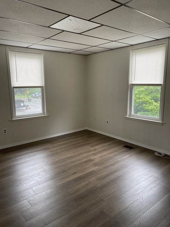 533 Boston St - Photo 1