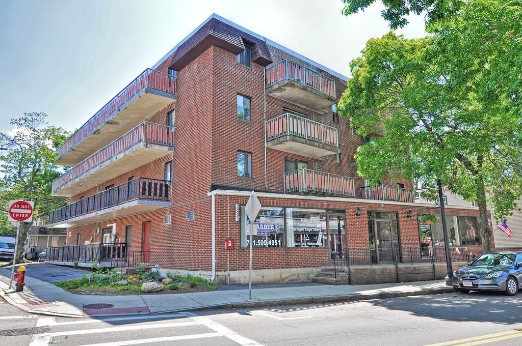 26 W Wyoming Ave - Photo 1