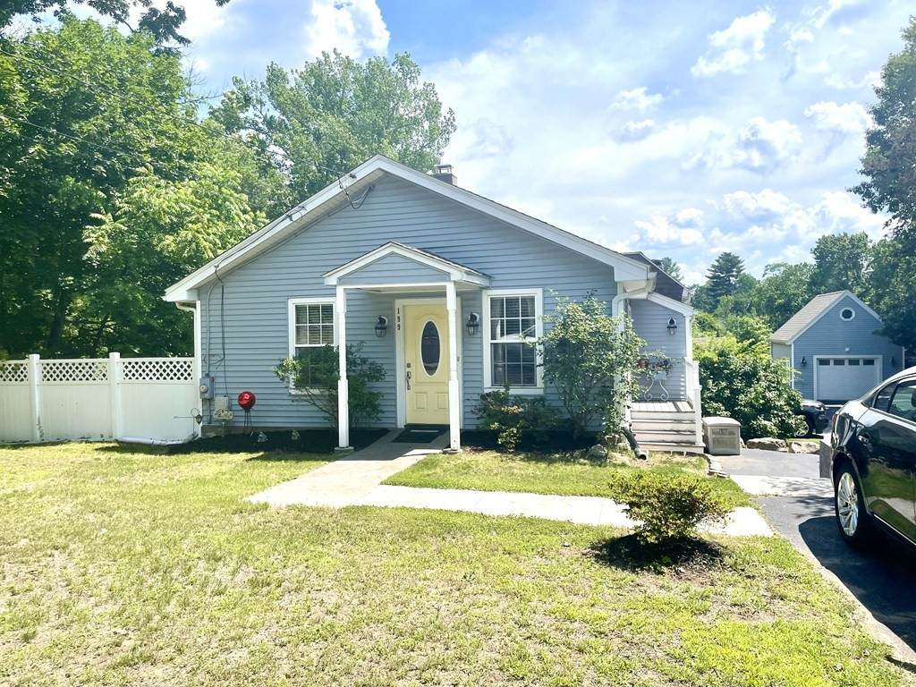 199 East Union St - Photo 1