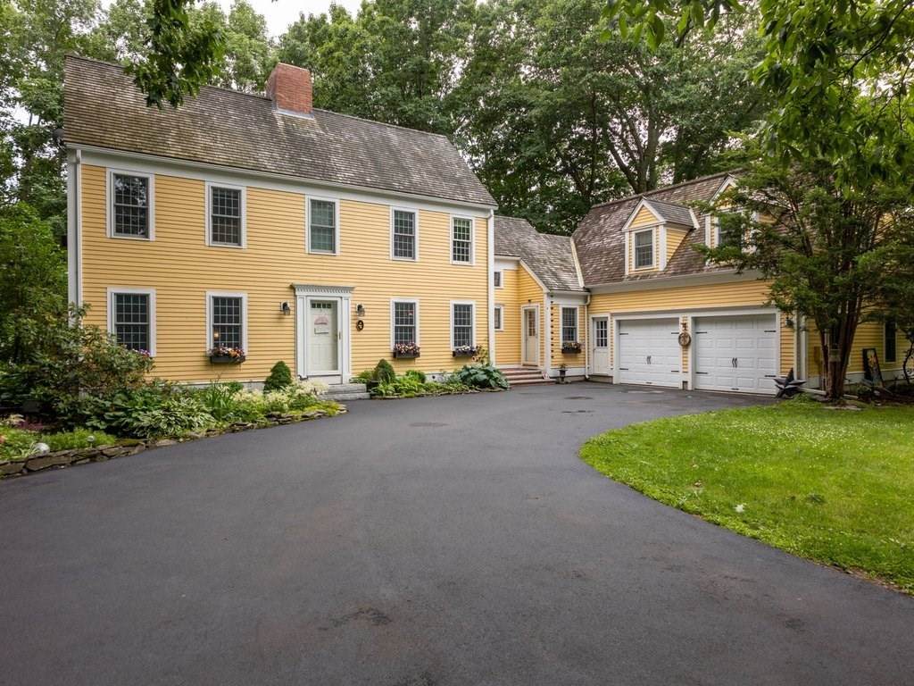 4 Little Pond Rd - Photo 1