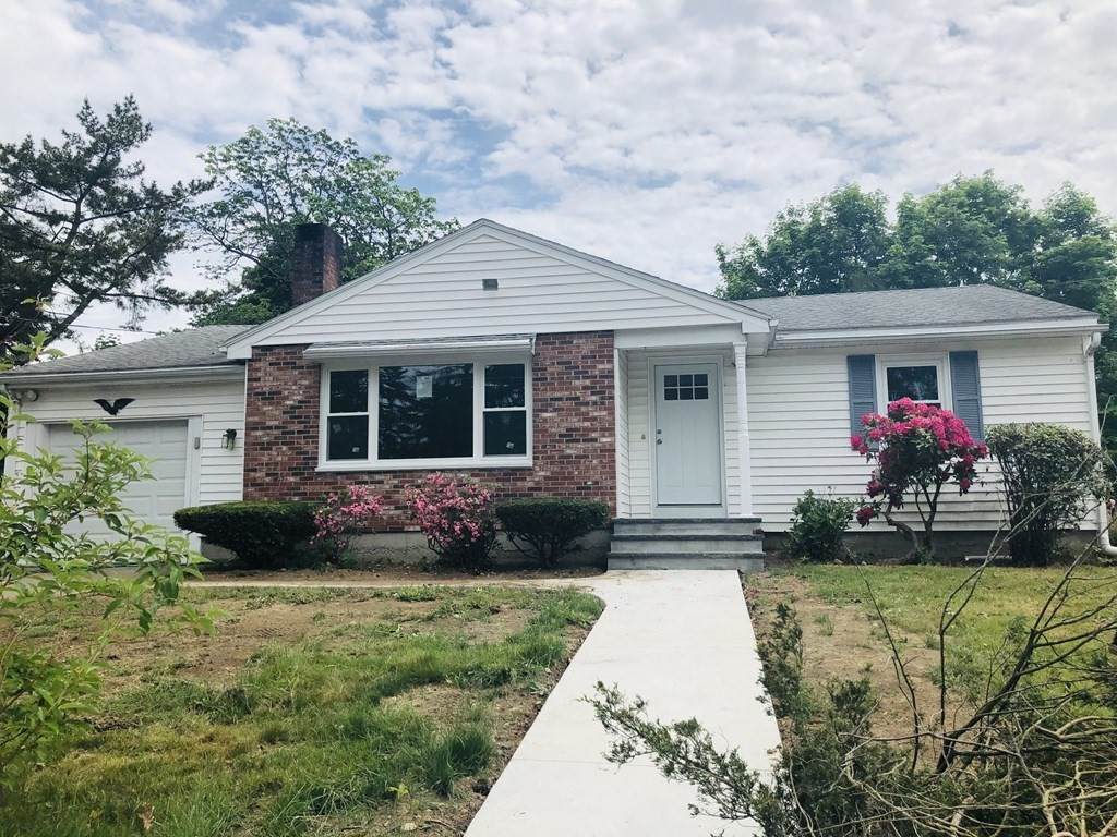 25 Colantha Ave - Photo 1