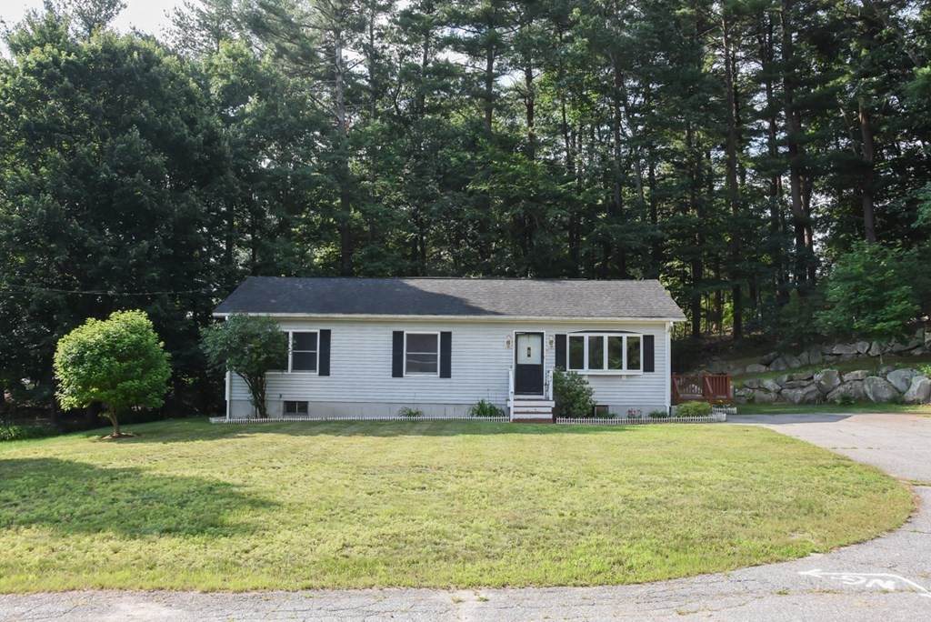 46 Middlesex Rd - Photo 1