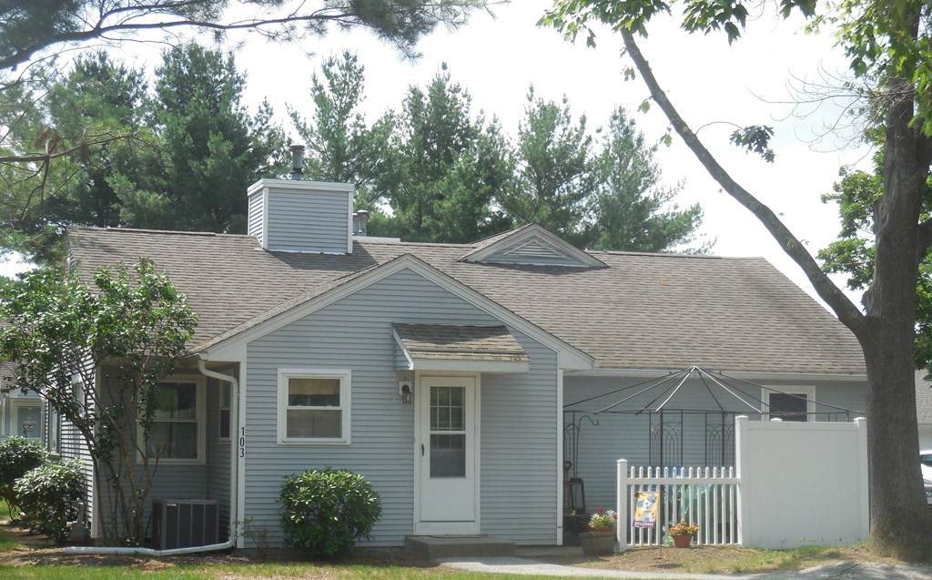 103 Stephens St - Photo 1