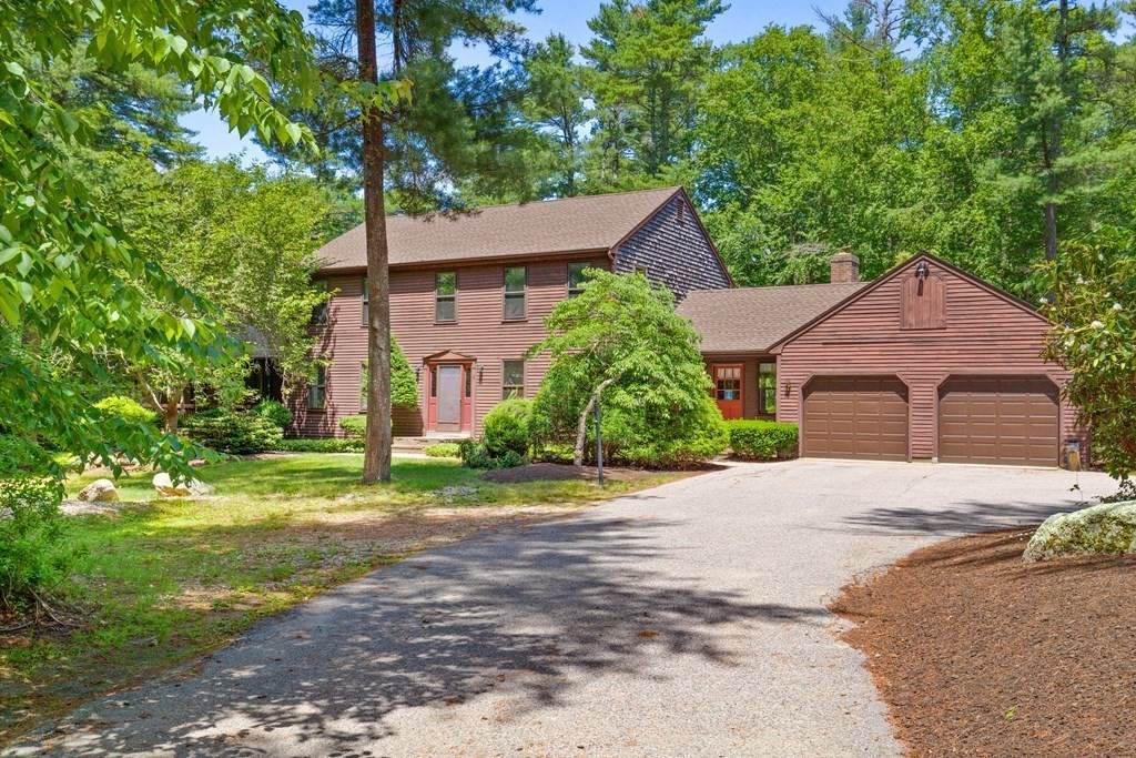9 Pinewood Ct - Photo 1