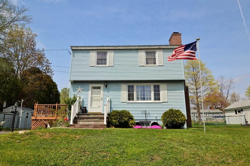 5 Goldsmith Drive - Photo 1