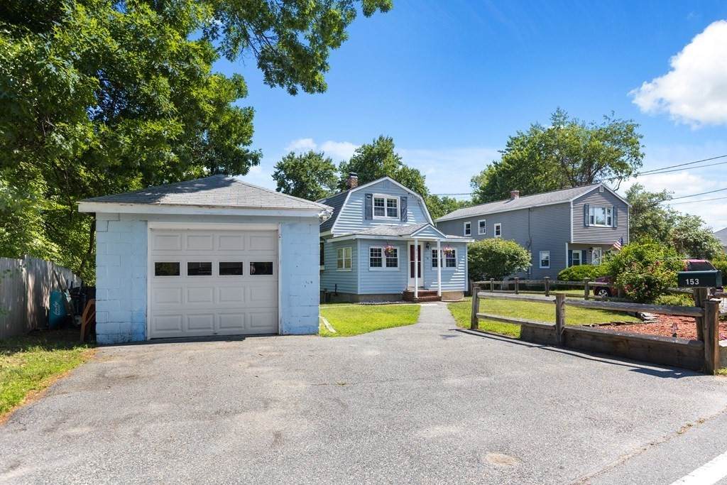 153 Grove Ave - Photo 1