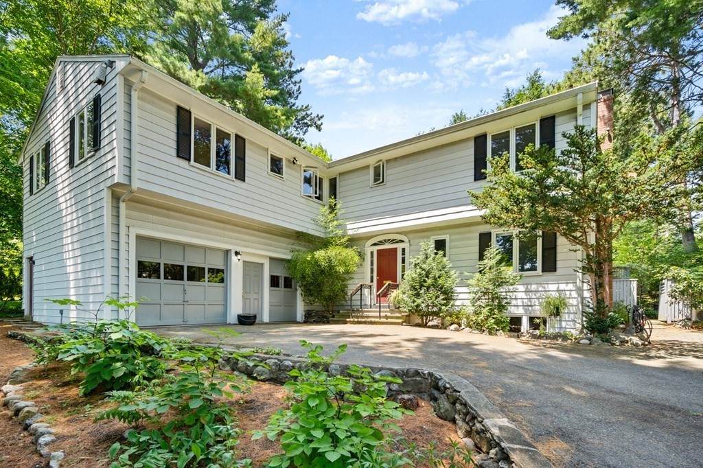43 Prentiss Lane - Photo 1