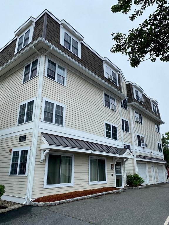 31 Elliot - Photo 1