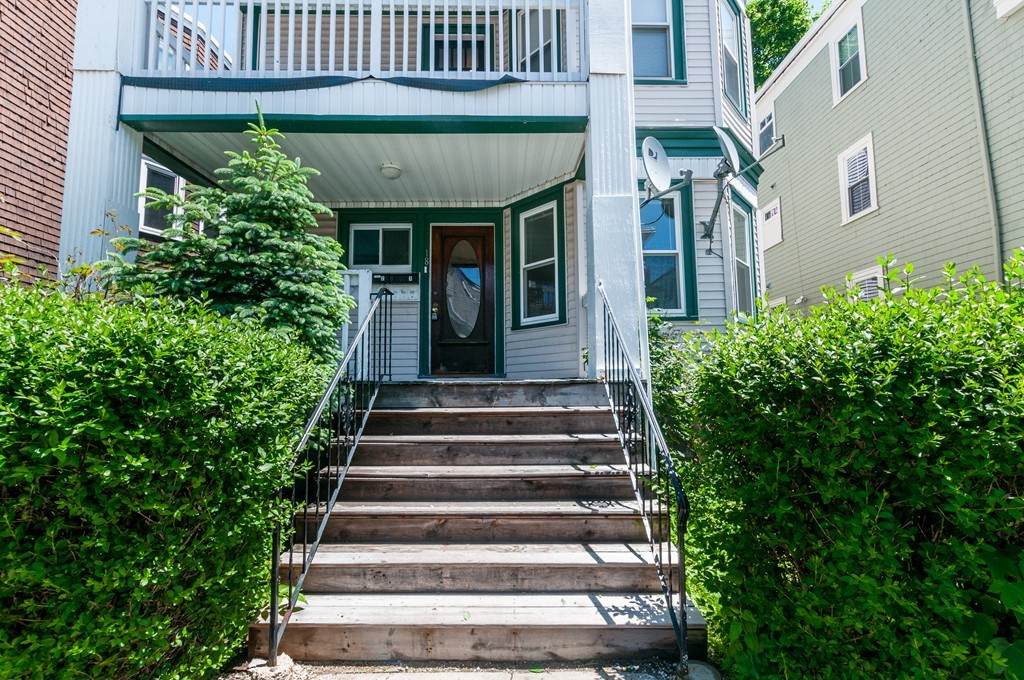 18 Santuit Street - Photo 1