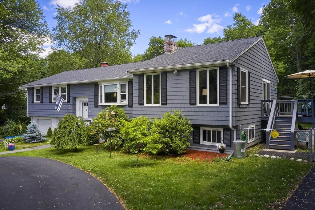 24 Skyline Dr - Photo 1