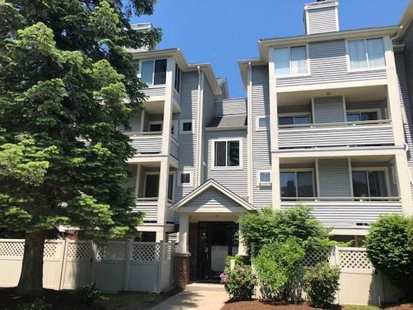 200 Falls Blvd - Photo 1
