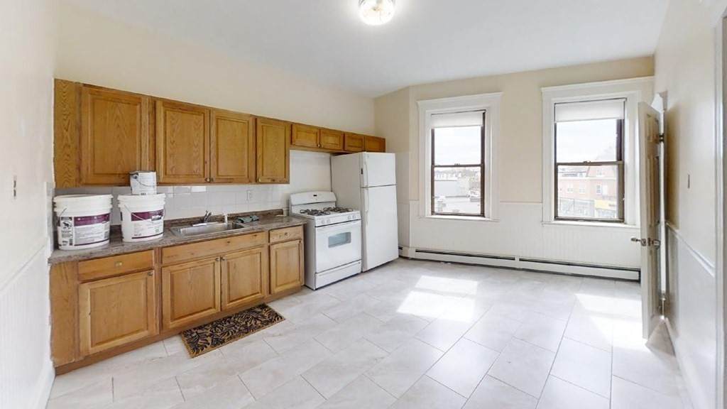 108 Bristol Rd - Photo 1