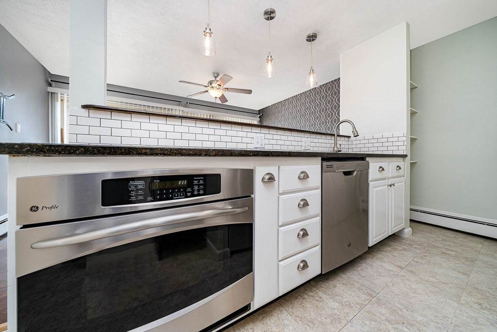 115 Walnut St - Photo 1