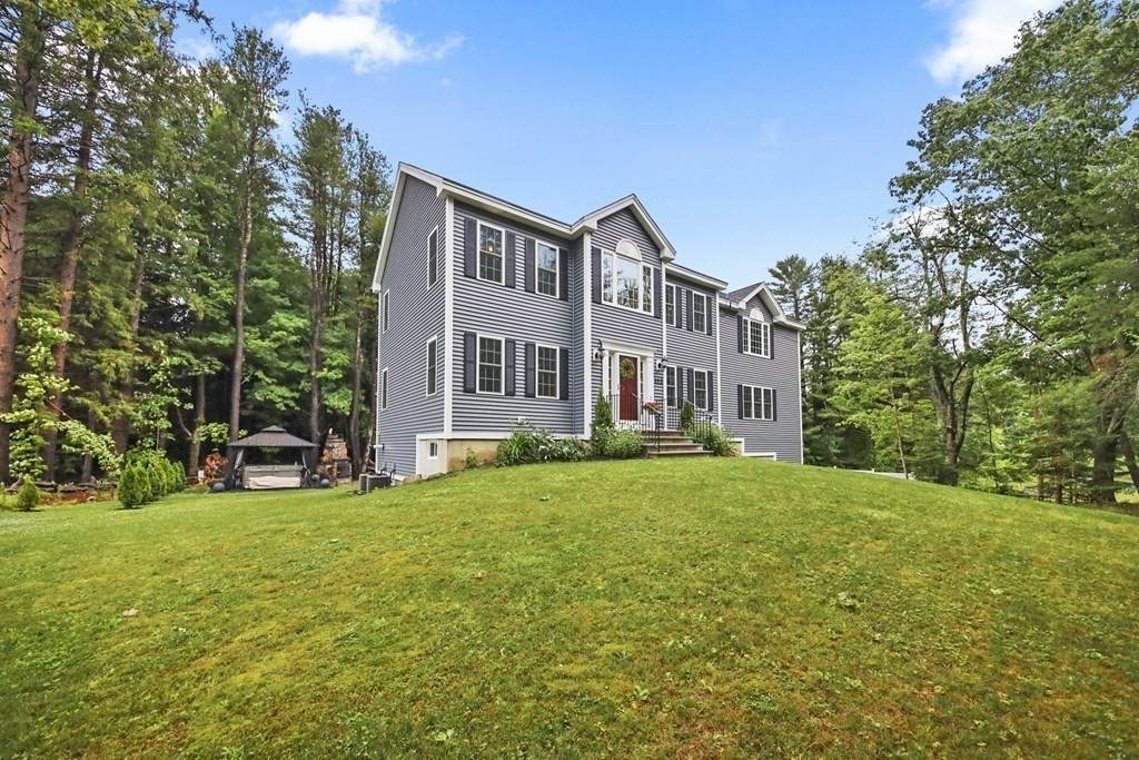 112 Main Street - Photo 1