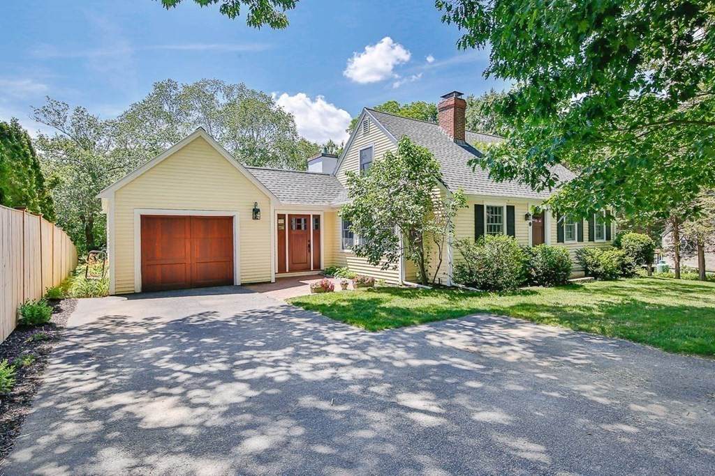 22 Eddel Avenue - Photo 1