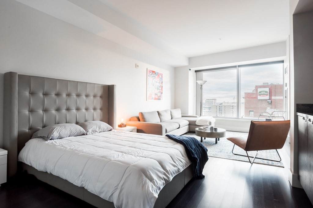 110 Stuart Street - Photo 1