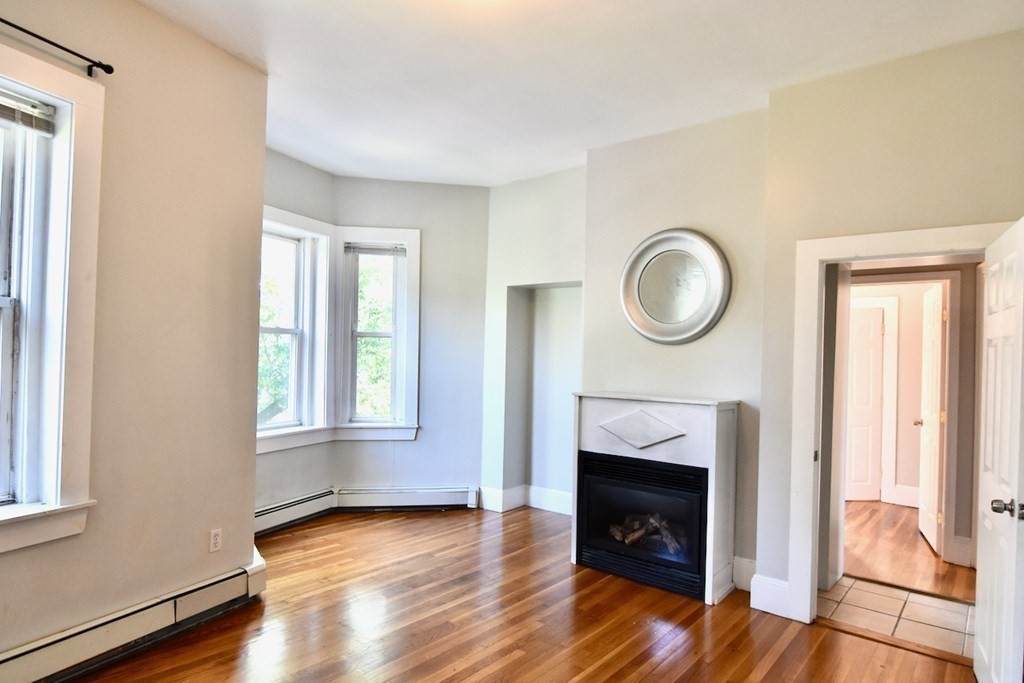 17 Savin Hill Ave - Photo 1