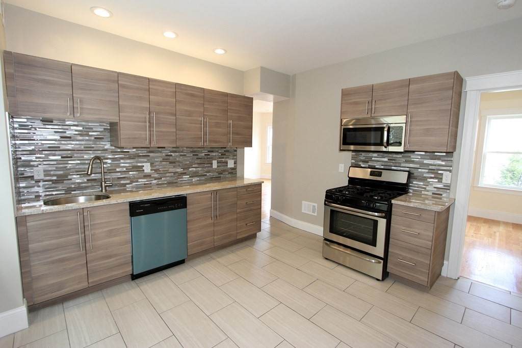 8 Roach Street - Photo 1